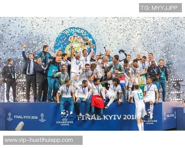 帕利尼亚反击卡拉格批评称其靠贬低他人谋生无视C罗成就 帕利尼亚反击卡拉格批评称其靠贬低他人谋生无视C罗成就